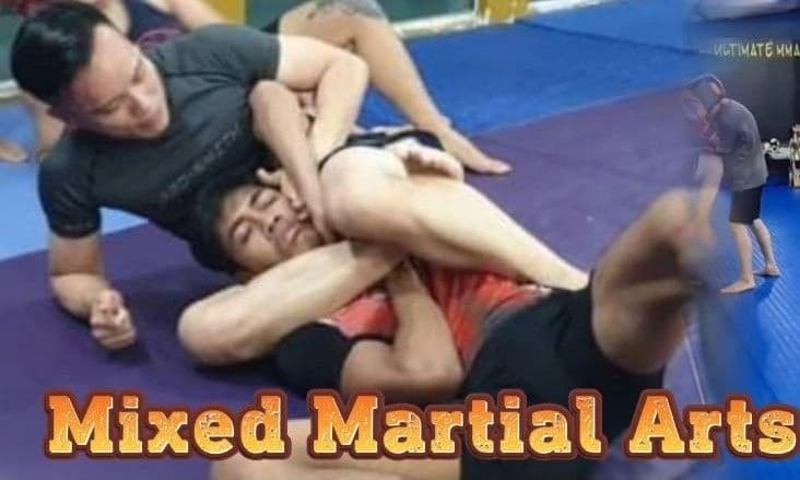 MMA class at Ultimate MMA Academy